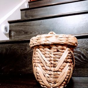 NWT RATTAN BOHO HOME STORAGE CANISTER
